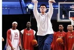 篮球球员爆料视频最新,揭秘赛场背后惊人内幕